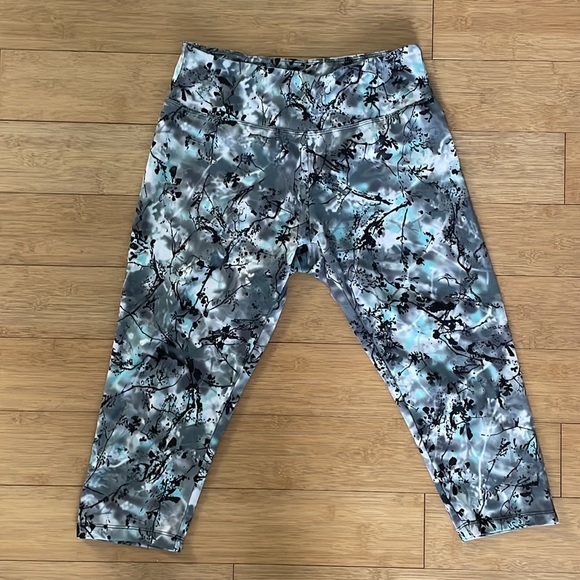 Balance Collection workout outfit bundle - Picture 5 of 6